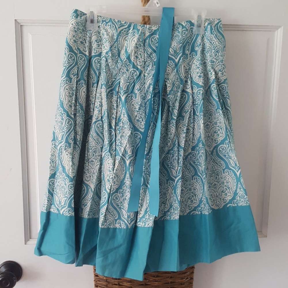 Spring skirt
